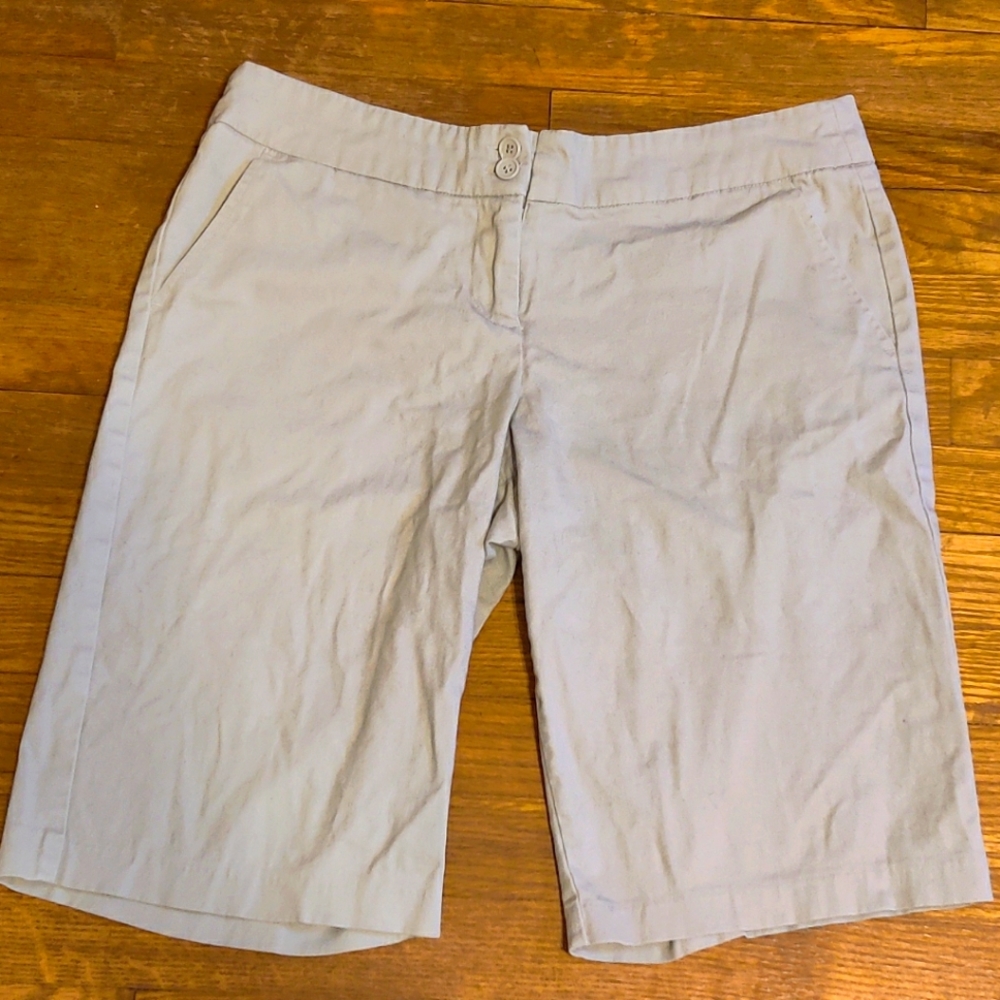 The Limited Cassidy Fit Khaki Shorts Sz 10
